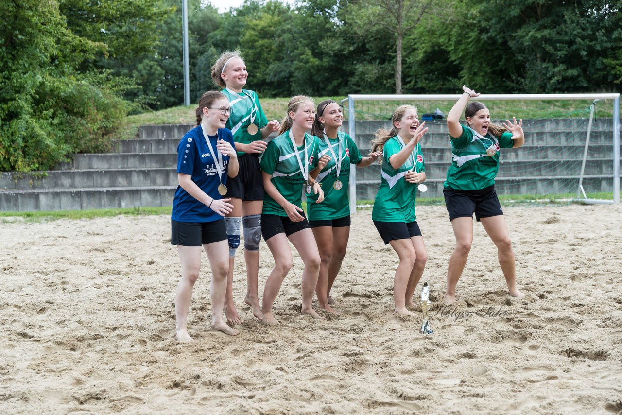 Bild 125 - wBJ/wCJ Beachsoccer Cup